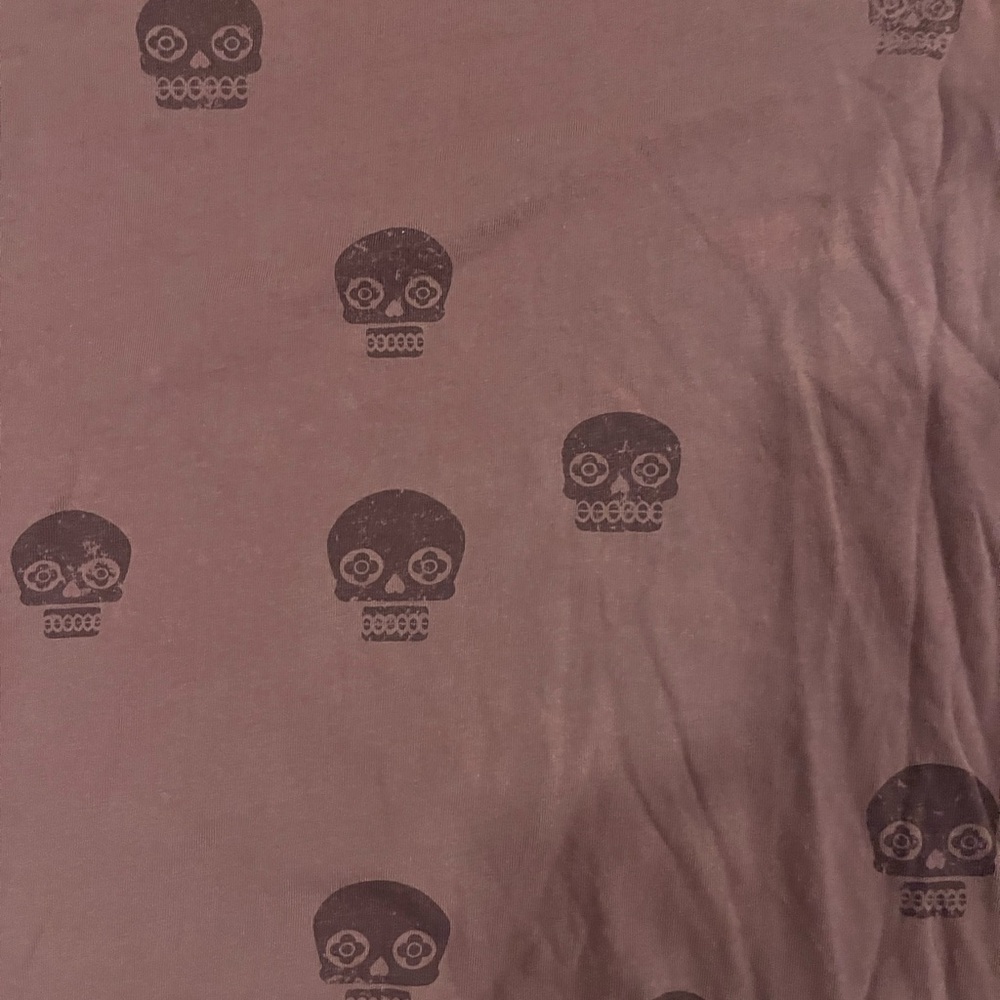 Reserved & Co. Skull-Print Short Sleeve T-Shirt - Picture 2 of 4